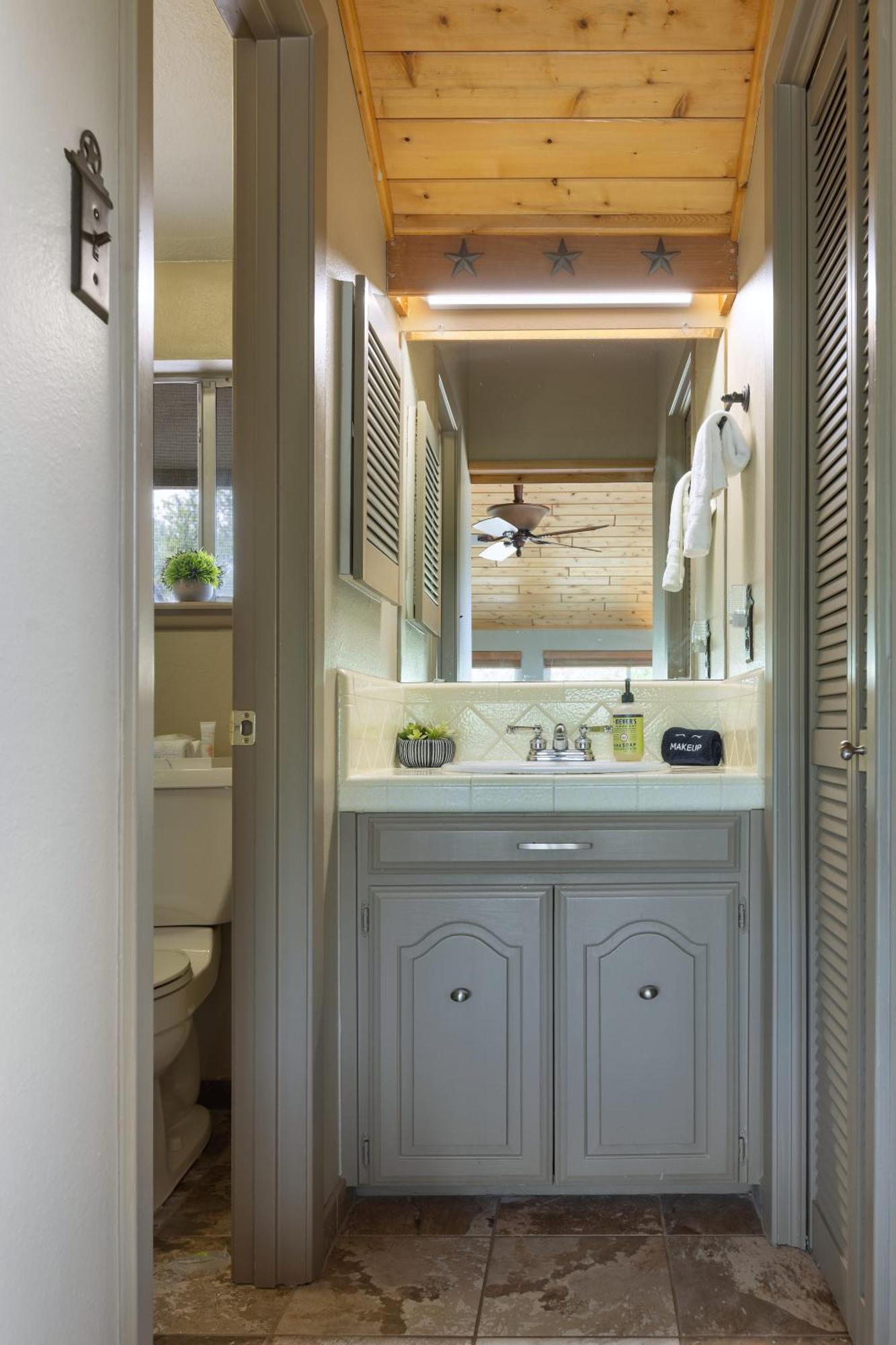 Wine Country Retreat - With A Lake View! Spicewood Esterno foto
