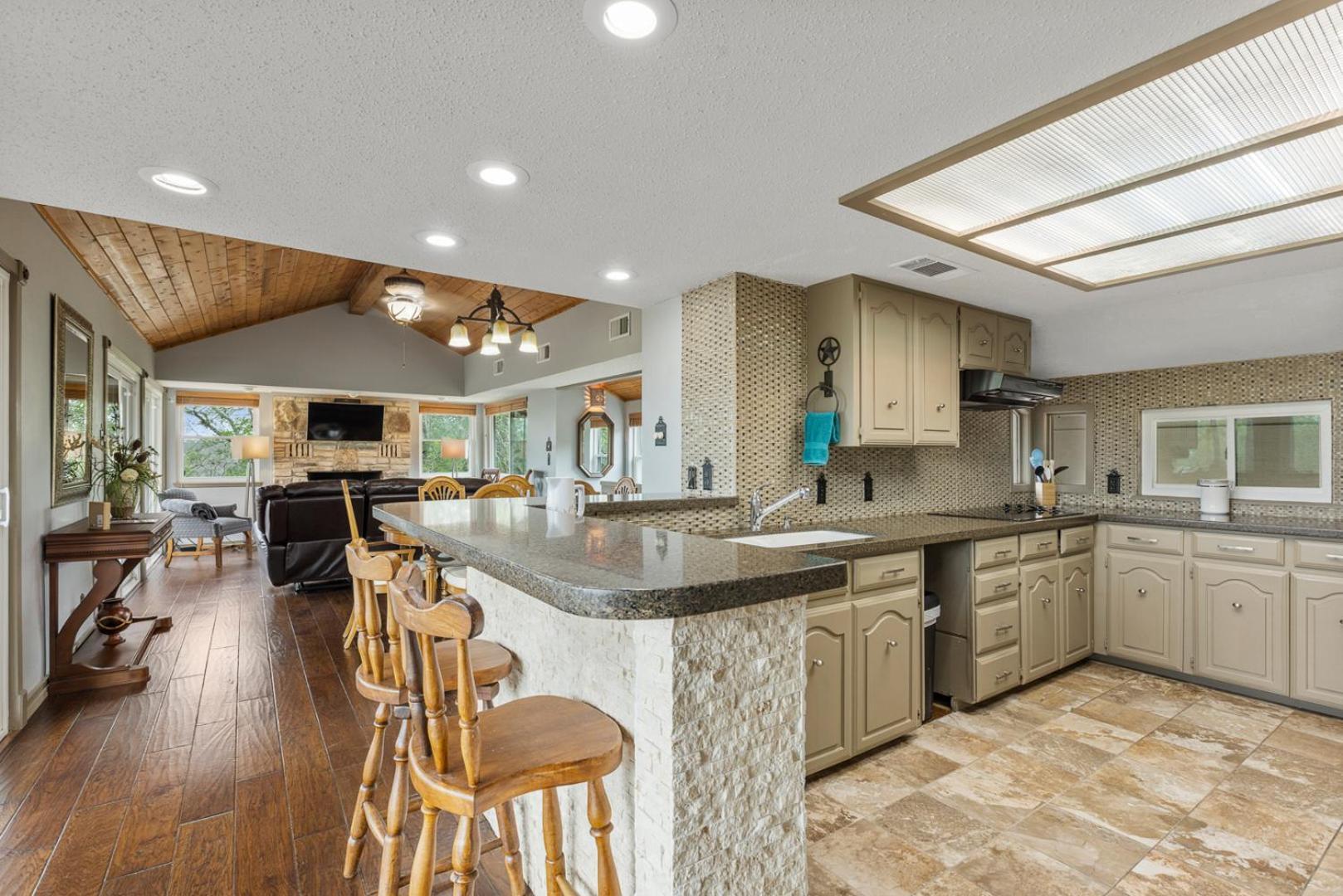 Wine Country Retreat - With A Lake View! Spicewood Esterno foto